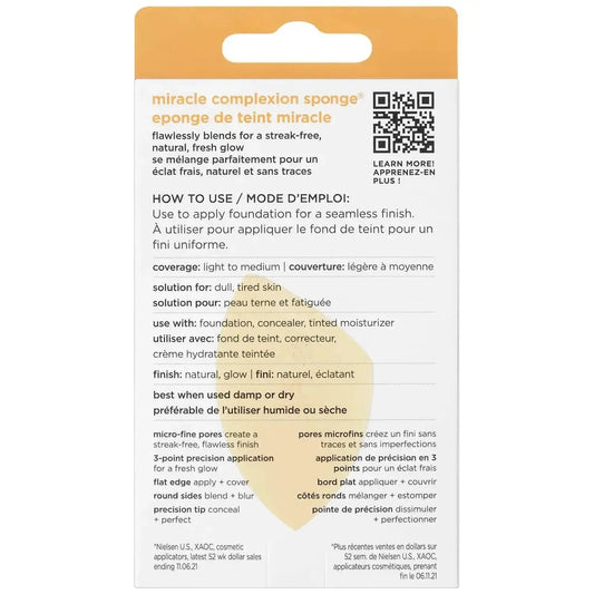 Real Techniques Miracle Complexion Sponge packaging instructions for a flawless makeup application.