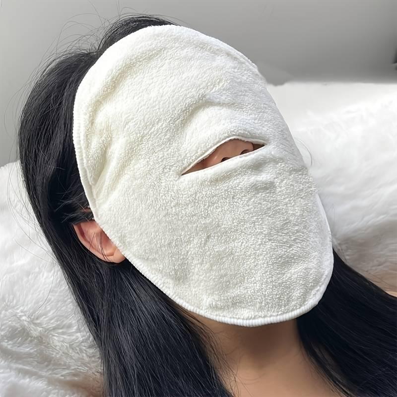 Hot compress face towel mask for reusable skin care; perfect for beauty treatments at home or salon.