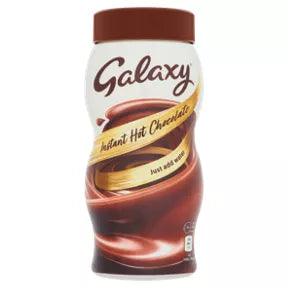 Galaxy Instant Hot Chocolate 217g packaging, suitable for vegetarians, contains milk and soya, rich chocolate flavor.