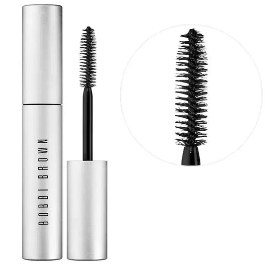 Bobbi Brown Smokey Eye Mascara 3ml with brush for ultra-black, volumizing lashes, ideal for a dramatic look.