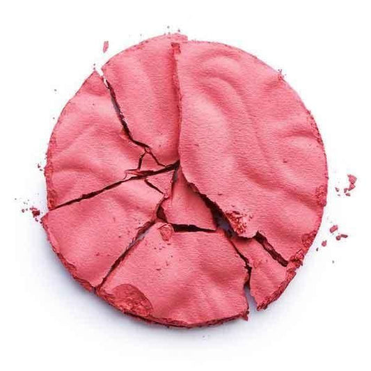 Cracked compact of Makeup Revolution Blusher Reloaded Rose Kiss in a vibrant pink shade, ideal for a radiant sun-kissed glow.