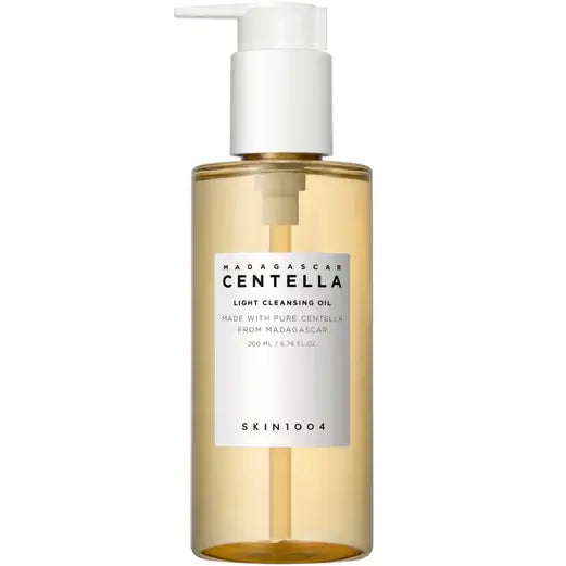 SKIN1004 Madagascar Centella Light Cleansing Oil 200ml in a clear bottle for effective makeup removal.