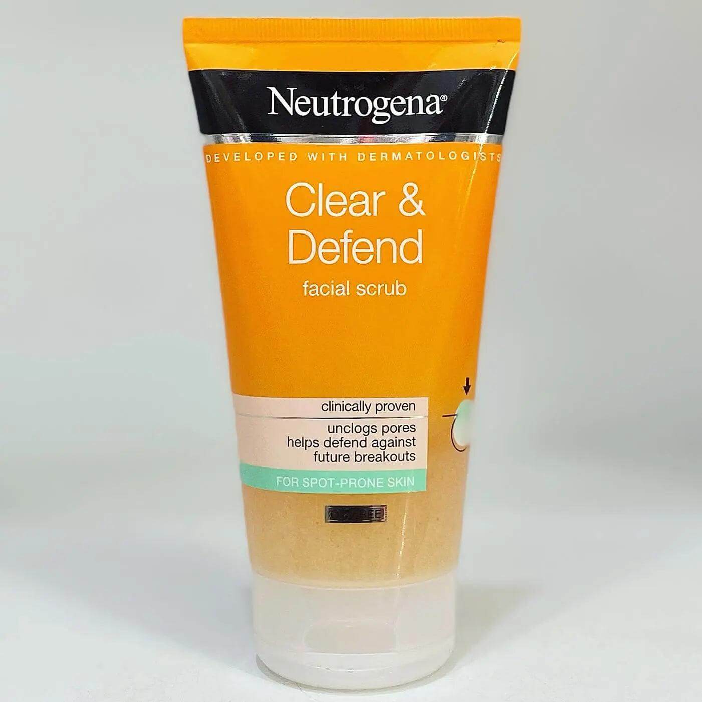Neutrogena Clear & Defend facial scrub 150ml tube for spot-prone skin, clinically proven to prevent breakouts.