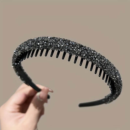 Shiny rhinestone headband with teeth, elegant and cute, made of plastic, perfect for stylish hair accessories.