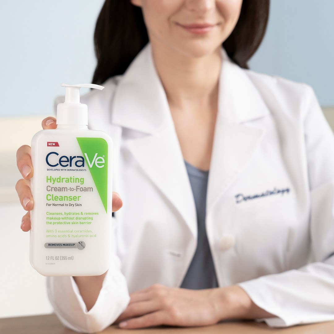 CeraVe Hydrating Cream to Foam Cleanser 236ml