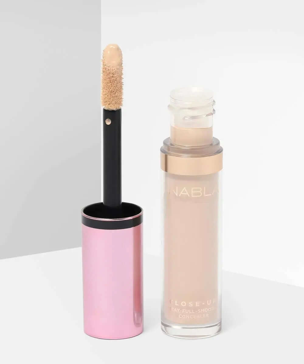 NABLA Close Up Concealer with applicator, full-coverage formula for flawless skin, cruelty-free and vegan.