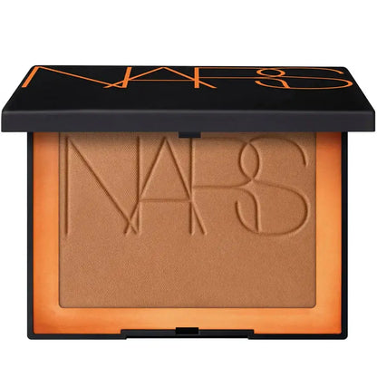 NARS Laguna Bronzing Powder 8g packaging with a luminous matte finish for a sun-kissed glow.