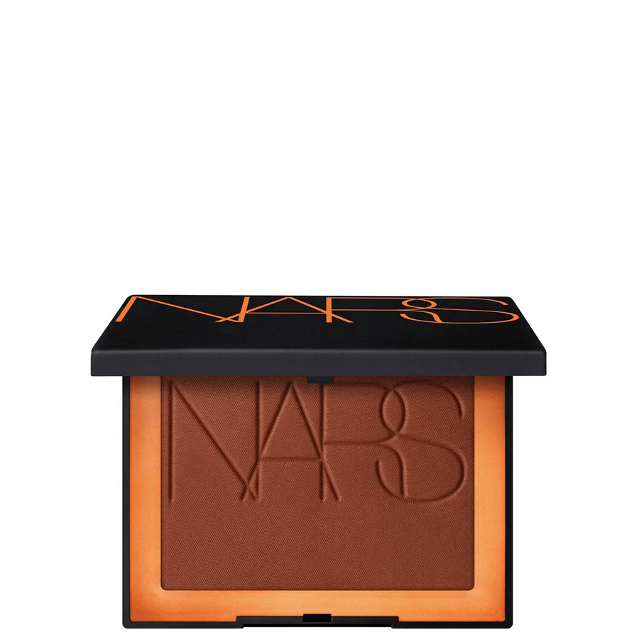 NARS Laguna Bronzing Powder 8g in an elegant compact, perfect for achieving a natural sun-kissed glow.