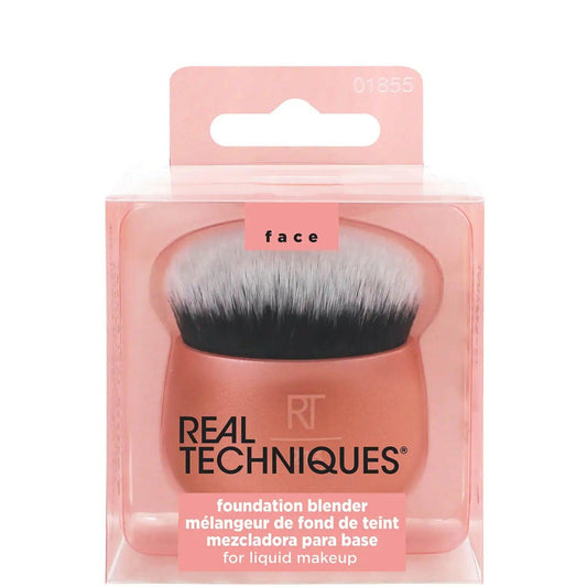 Real Techniques Foundation Blender, ideal tool for blending liquid makeup with a handle-less design and soft bristles.
