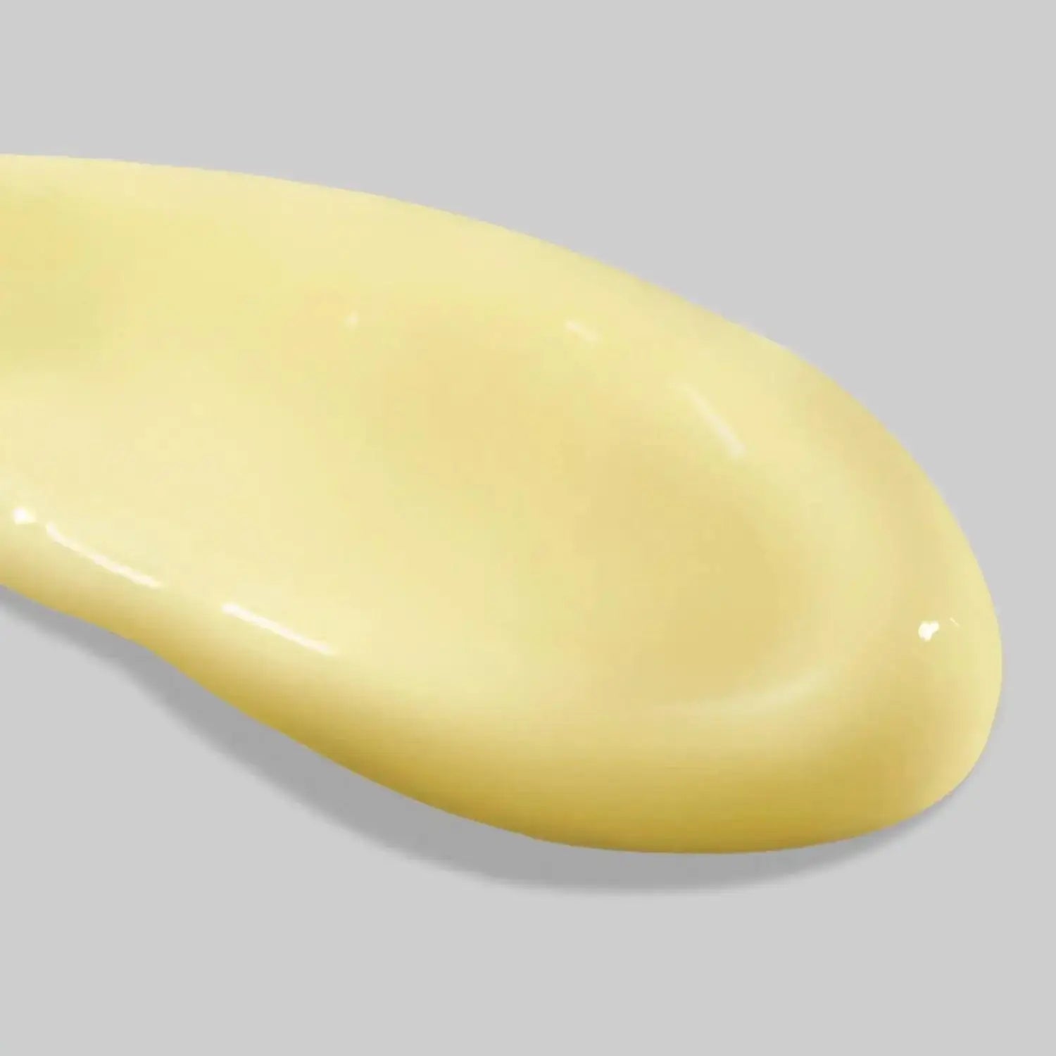 Close-up of The INKEY List SuperSolutions 2% Novoretin™ Blemish Clearing Moisturiser cream texture.