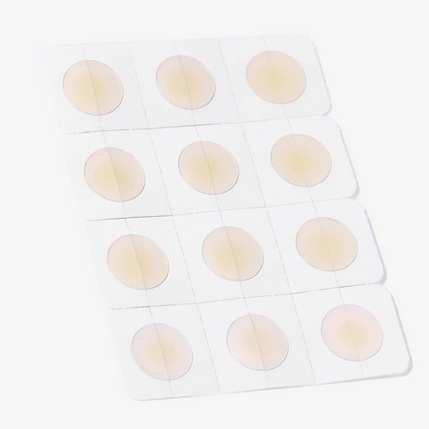 Set of round ZITSTICKA patch on white background