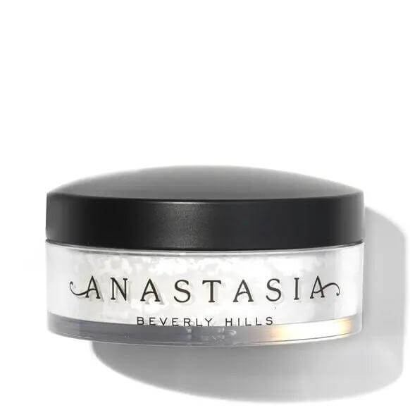 Anastasia Beverly Hills Loose Setting Powder in Translucent 6g for a flawless matte finish and long-lasting makeup.