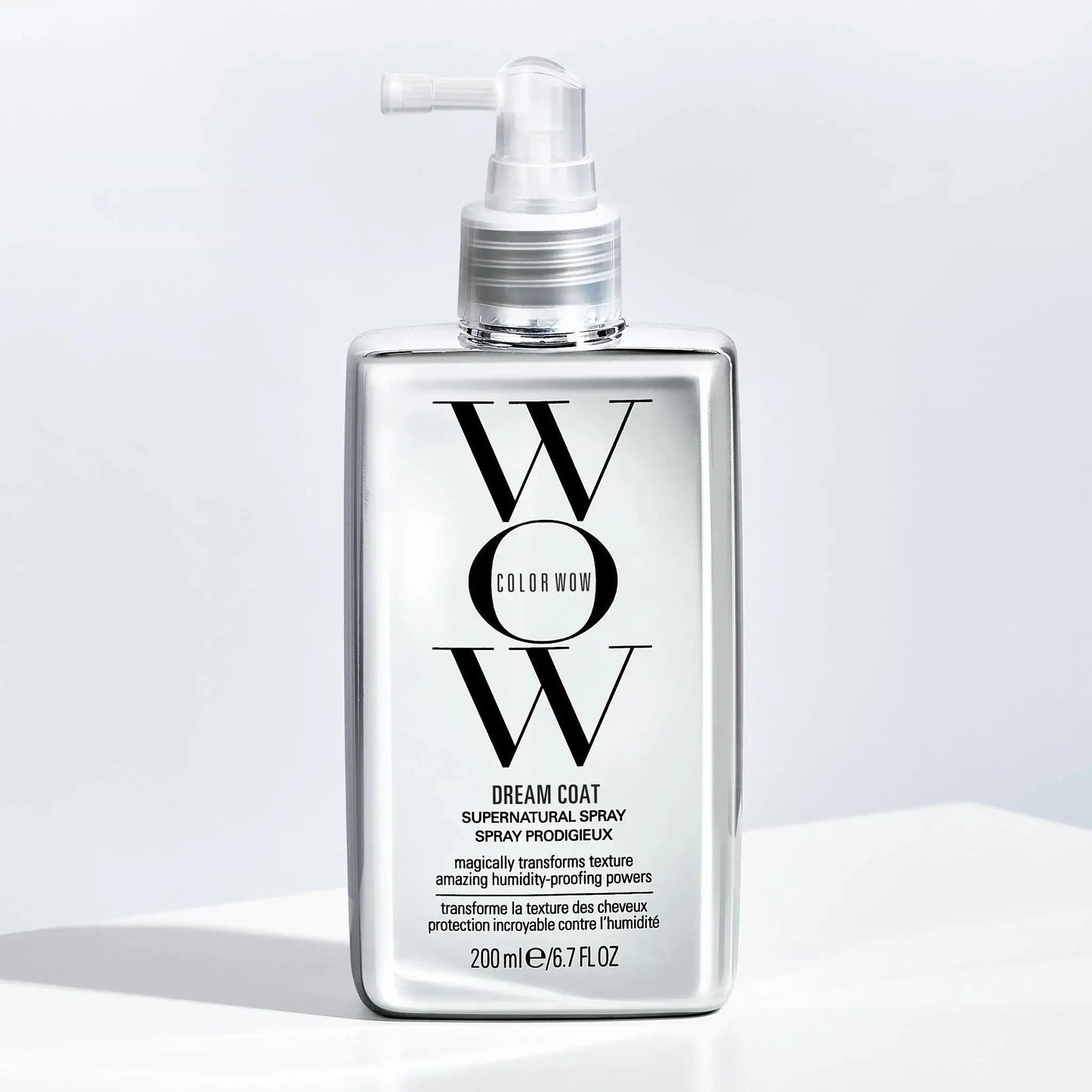 Color Wow Dream Coat Supernatural Spray 200ml for glossy, frizz-free hair with humidity protection.