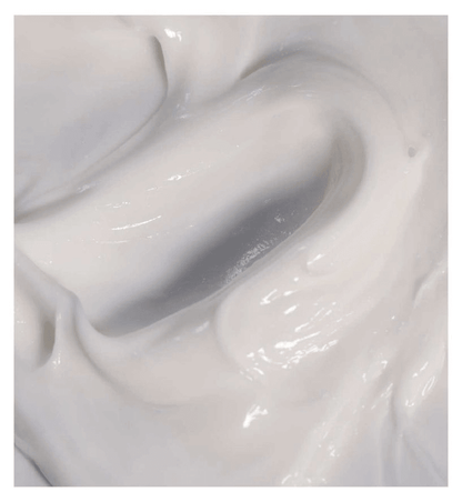 Creamy texture of Bleach London Reincarnation Mask, perfect for restoring and hydrating damaged hair.